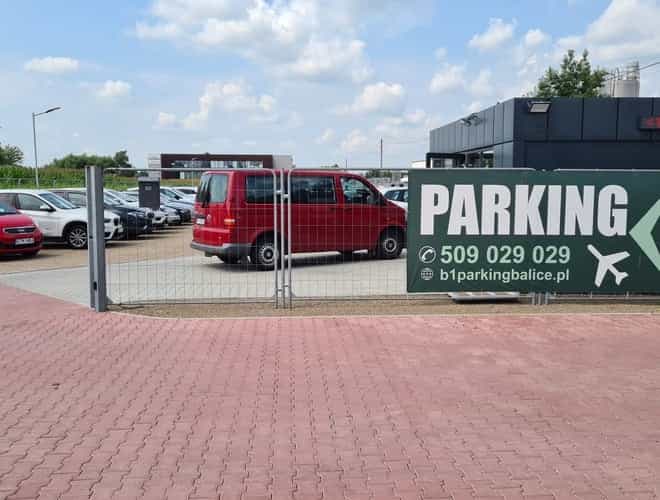 Balice Parking B1 Zdjęcie parkingu Balice Parking B1 zdjecie parkingu